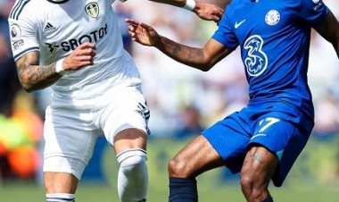 ليدز يصفع تشيلسي بثلاثية في الدوري الإنجليزي