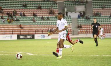 شباب الإمارات يغادرون بطولة العرب بعد الخسارة من الجزائر