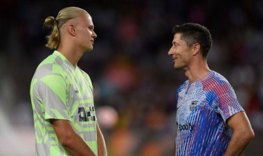 هالاند يشعر بالأسف!.. ويتعاطف مع ليفاندوفسكي