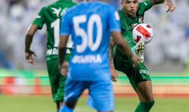 شباب الأهلي ينجو من كمين ملعب دبا الجديد