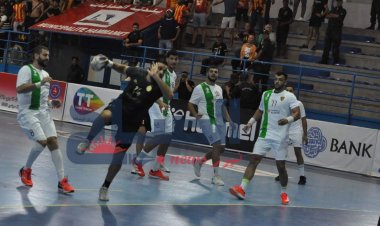 راقصة شرقية تثير الجدل في حفل افتتاح بطولة عربية.. وإقالة مسؤول تونسي