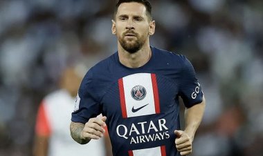 ميسي يتخذ قرار العودة إلى برشلونة