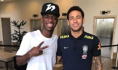 نيمار ينتقد نتائج الكرة الذهبية بسبب "فيني"