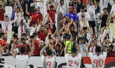 الشارقة "المتصدر" الأكثر تعرضاً للبطاقات الصفراء في الدوري