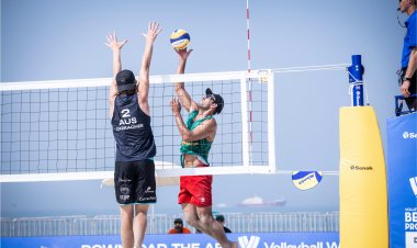 المنافسة تشتعل في ثمن نهائي جولة دبي العالمية للكرة الطائرة الشاطئية