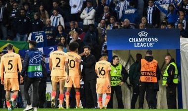 أتلتيكو مدريد يصدم عشاقه.. حتى "يوروبا ليغ" ترفضه!