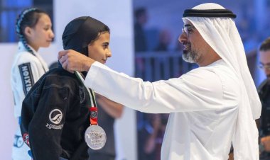 خالد بن محمد بن زايد يتوج أبطال "أبوظبي العالمية للجوجيتسو"