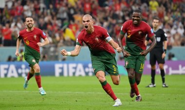 العجوز بيبي "تاريخي" بهدف "كبير"