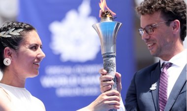 إيقاد شعلة الألعاب العالمية للأولمبياد الخاص برلين 2023