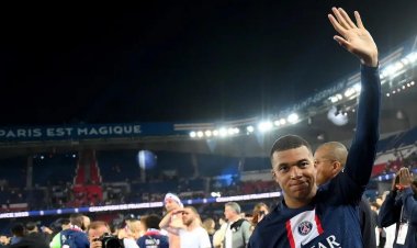 مبابي يحرج سان جيرمان من جديد