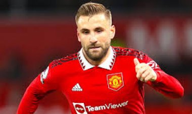 لوك شاو يغيب عن مانشستر يونايتد لفترة طويلة