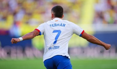 برشلونة يقضي على فياريال بسيناريو درامي