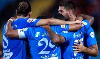 الهلال يهزم الاتفاق تحت أنظار مانشيني