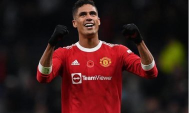 رافاييل فاران يغيب عن اليونايتد 6 أسابيع