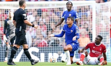 تشيلسي يتعثر أمام نوتنغهام في عقر داره