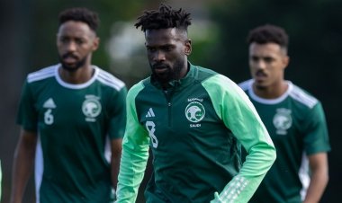 منتخب السعودية يدشن تدريباته في نيوكاسل