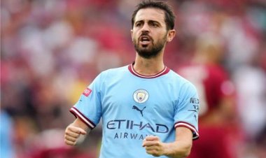 برناردو سيلفا يمهد لرحيله عن مانشستر سيتي ببند غريب