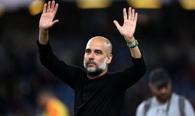 غوارديولا: مانشستر سيتي يعيش في أزمة