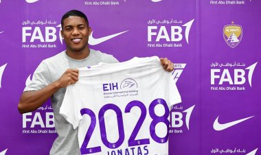 لاعب العين يعد بخروف بعد تجديد عقده