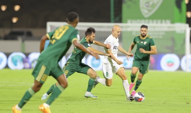 الإمارات يحقق الفوز الأول على حساب خورفكان