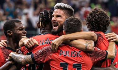 ميلان يحسم موقعة لاتسيو بثنائية