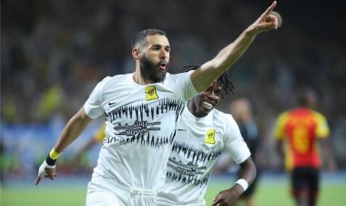 تقارير توضح حقيقة أنباء فسخ عقد بنزيمة مع الاتحاد