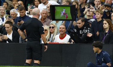 كلوب يطالب بإعادة لقاء ليفربول وتوتنهام