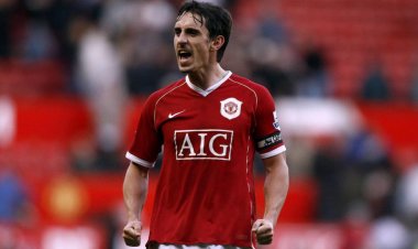 نيفيل: مانشستر يونايتد مقبرة