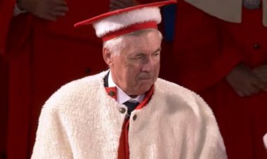 أنشيلوتي يحصل على دكتواره فخرية