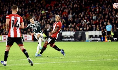 مانشستر يونايتد يحقق انتصاره الثاني توالياً