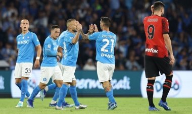 نابولي يفرض التعادل على ميلان