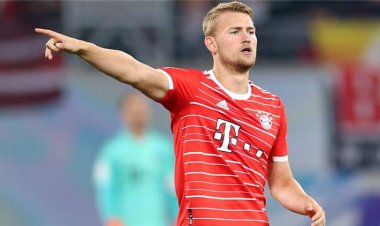 تعرض ماتياس دي ليخت لإصابة في الرباط الجانبي الإنسي للركبة