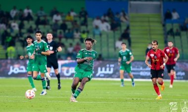 الأهلي يصالح جماهيره بثلاثية نظيفة في الرياض