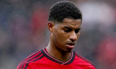 تن هاغ يتأسف على مستوى راشفورد