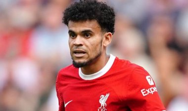 والد دياز يكشف عن حب لويس لبرشلونة وحلمه في الانضمام إليه