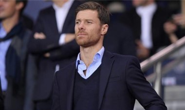 لا شروط في عقد تشابي ألونسو مع باير ليفركوزن الألماني