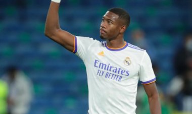 موقف دافيد ألابا من الرحيل عن ريال مدريد