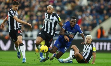 نيوكاسل يقسو على تشيلسي