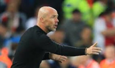 نادي النصر الإماراتي يعين شرودر الهولندي مدربا للفريق