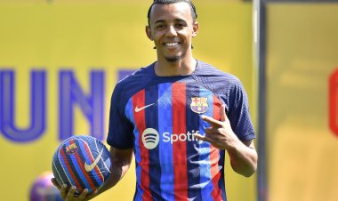 كوندي يبدي سعادته للتأهل إلى دوري أبطال أوروبا بعد غياب عامين