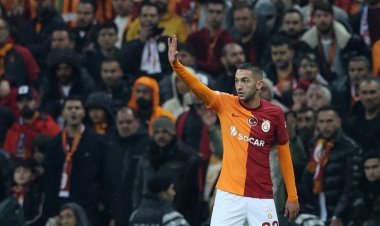 غلطة سراي يحبط انتفاضة مانشستر يونايتد