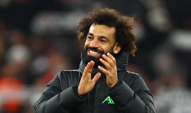 تتويج صلاح بجائزة «لاعب 2023» من «مشجعي إنجلترا»