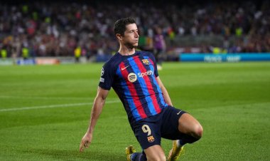 برشلونة يفكر في بيع ليفاندوفسكي الصيف المقبل