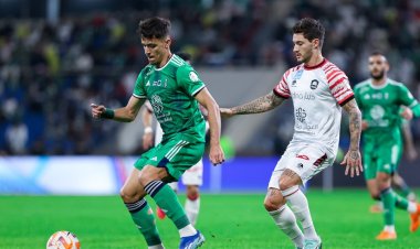 التعادل يحسم مواجهة الأهلي والرائد