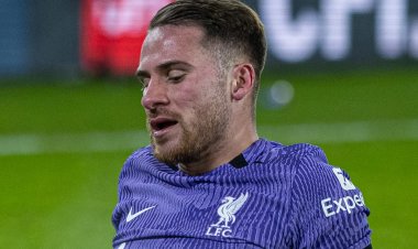 إصابة ماك أليستر مروعة … مسامير الحذاء وصلت إلى العظم