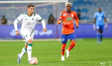 الأهلي يعود لسكة الانتصارات برباعية في الفيحاء