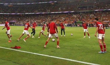 الفيفا يرفض طلب الأهلي بسبب القميص 72