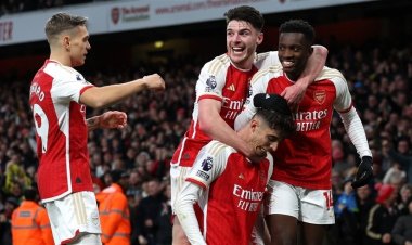 آرسنال يعتلي الصدارة مؤقتاً