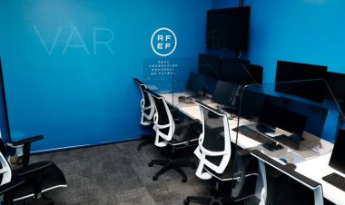 رسميًا.. الموافقة على نشر محادثات الحكام مع تقنية الفيديو في الدوري الإسباني