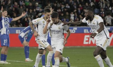 فاسكيز يهدي ريال مدريد الصدارة عن جدارة